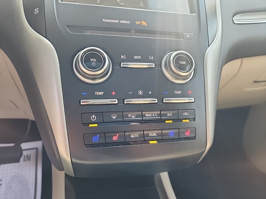 Used 2019 Lincoln MKC Reserve w/ MKC Climate Package AWD/4WD image 20