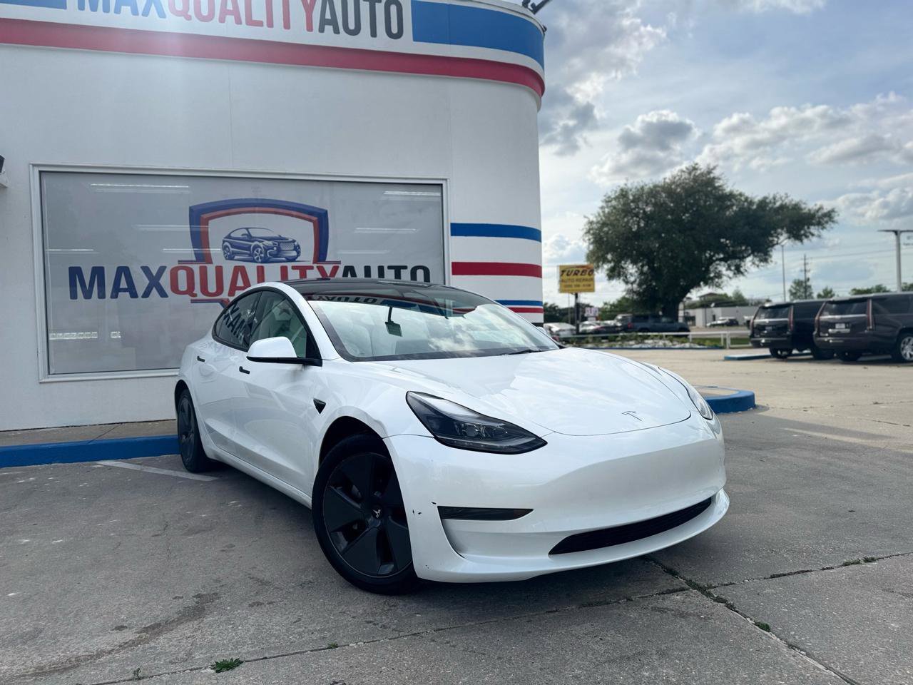 Used 2023 Tesla Model 3 Standard Range RWD image 18