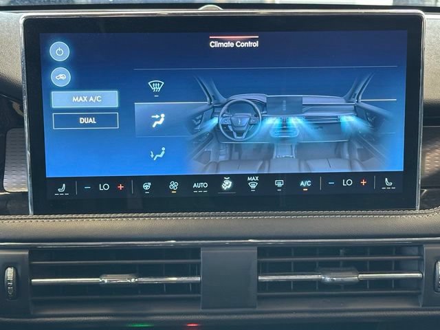 Certified 2025 Lincoln Corsair Reserve AWD/4WD image 14