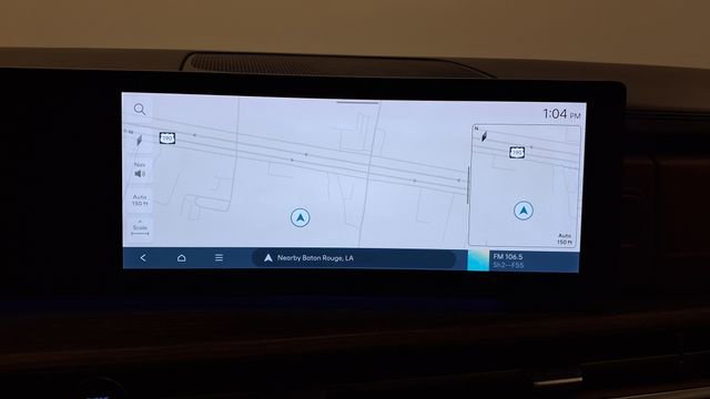 Used 2024 Hyundai Santa Fe Limited image 29