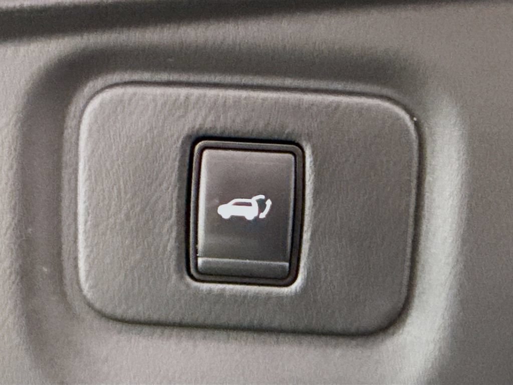 Certified 2020 Nissan Pathfinder SL AWD/4WD image 33