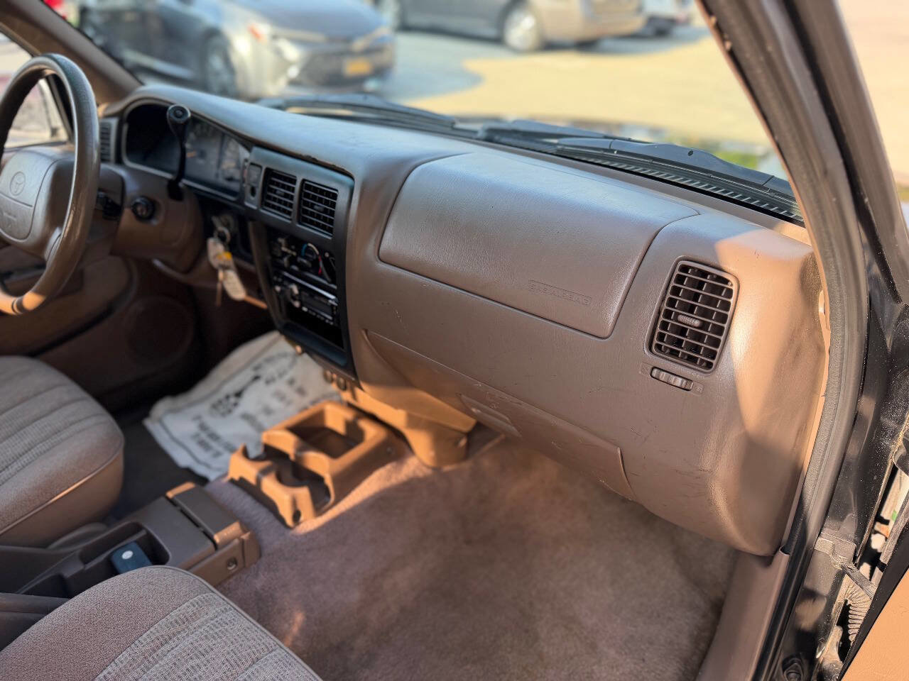 Used 1998 Toyota Tacoma 2WD Xtracab image 20