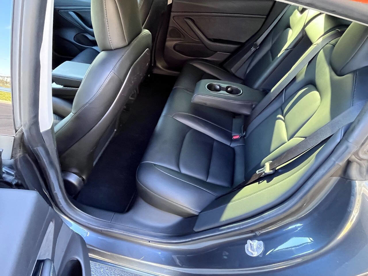 Used 2020 Tesla Model 3 Long Range image 21