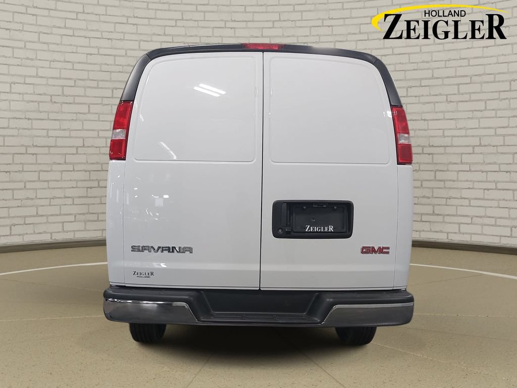 New 2026 GMC Savana 2500 w/ Driver Convenience Package RWD image 6