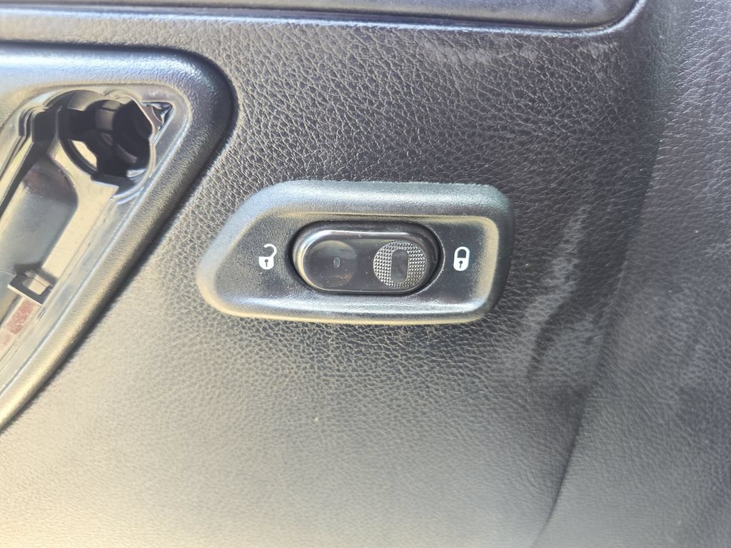Used 2014 Jeep Wrangler Sport AWD/4WD image 28