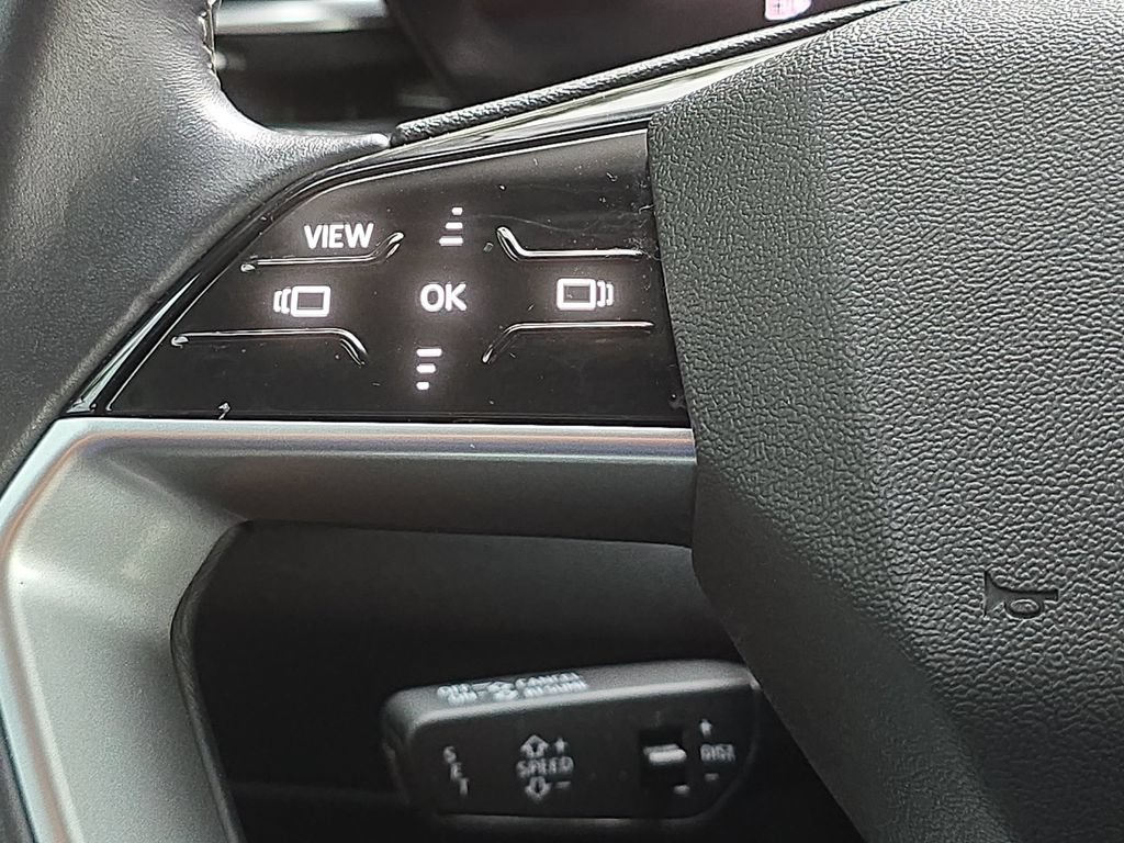 Certified 2025 Audi Q5 Premium w/ Convenience Package AWD/4WD image 10