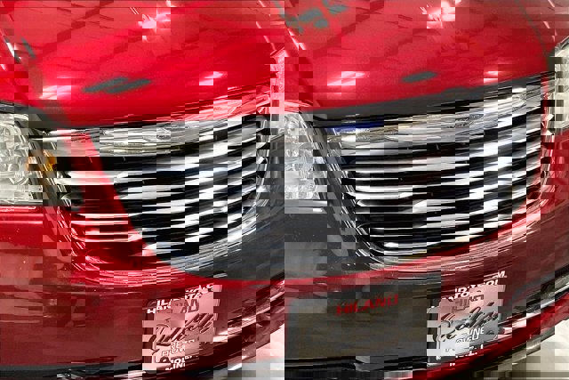 Used 2012 Chrysler Town & Country Limited w/ Luxury Group image 31