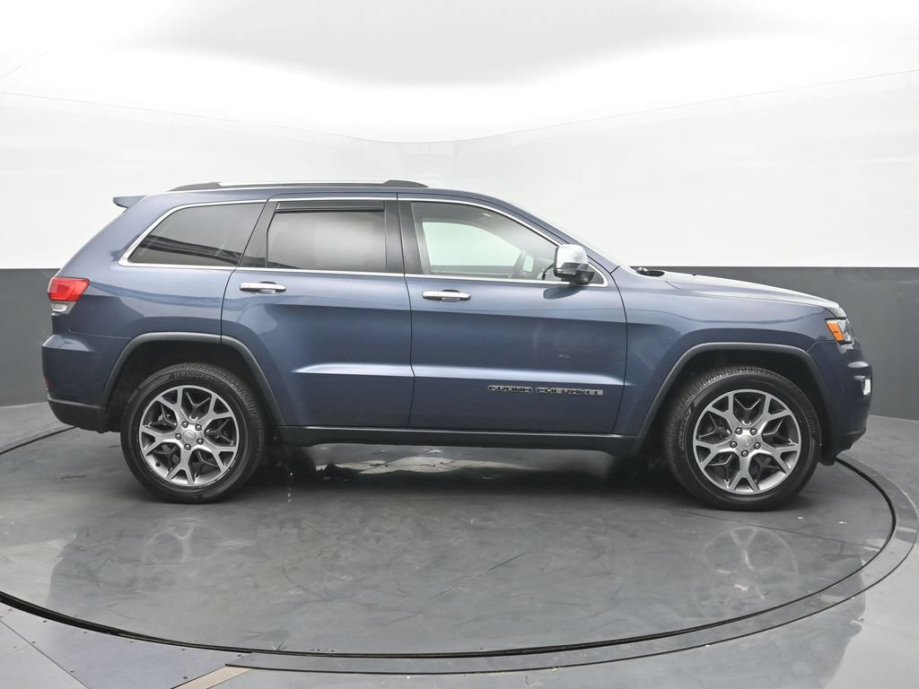 Used 2019 Jeep Grand Cherokee Limited w/ Trailer Tow Group IV AWD/4WD image 6