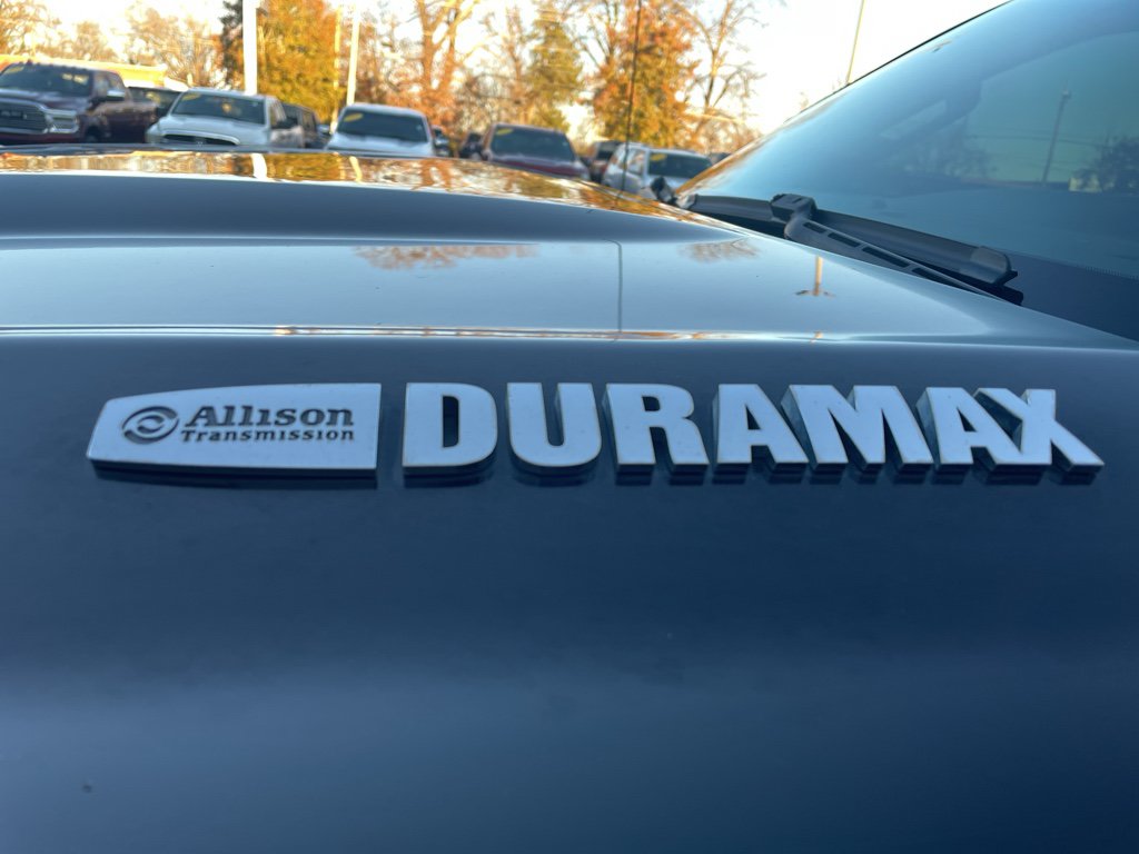 Used 2019 Chevrolet Silverado 2500 LTZ w/ Duramax Plus Package AWD/4WD image 6