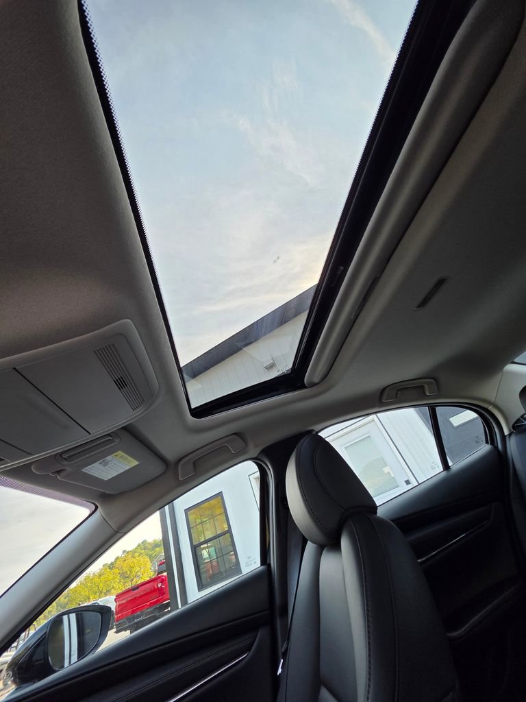 New 2025 MAZDA MAZDA3 s image 17