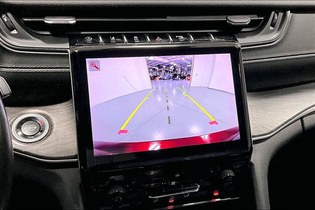 Used 2021 Jeep Grand Cherokee L Limited image 30