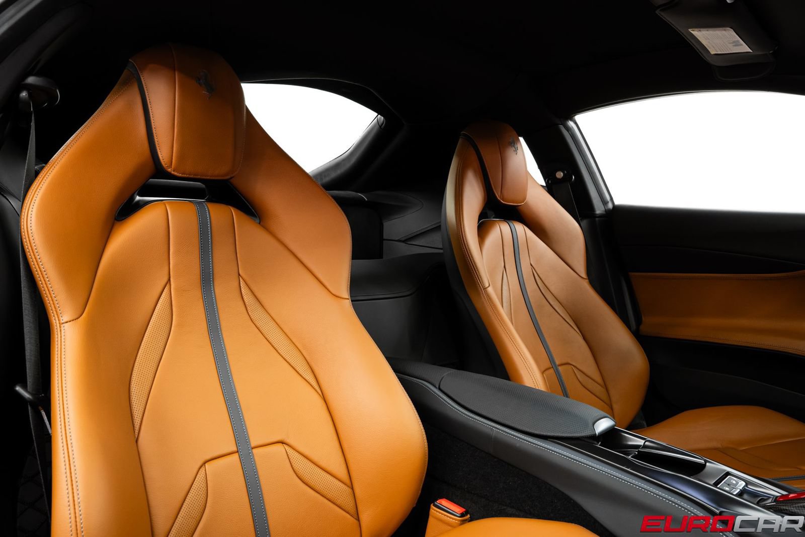 Used 2020 Ferrari 812 Superfast RWD image 42