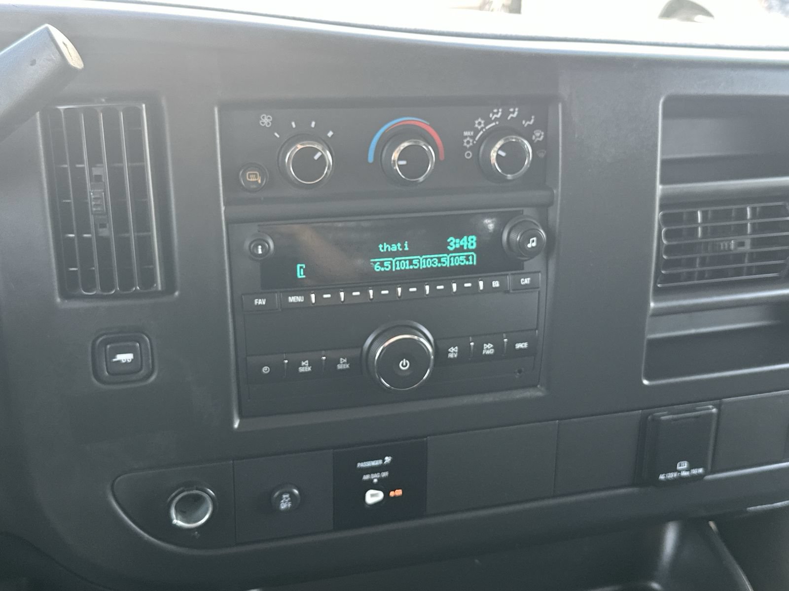 Used 2025 GMC Savana 2500 w/ Driver Convenience Package RWD image 25