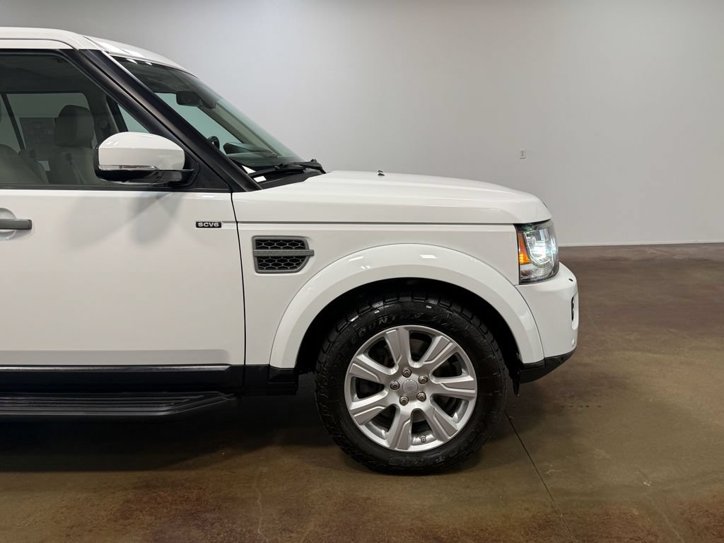 Used 2016 Land Rover LR4 HSE AWD/4WD image 31
