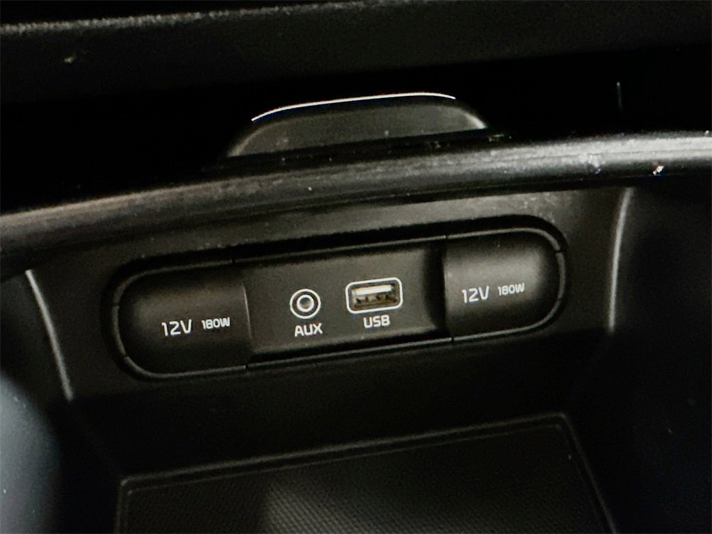 Used 2019 Kia Sorento AWD image 36