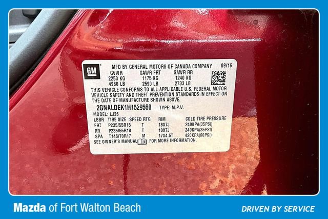 Used 2017 Chevrolet Equinox Premier w/ Enhanced Convenience Package image 16