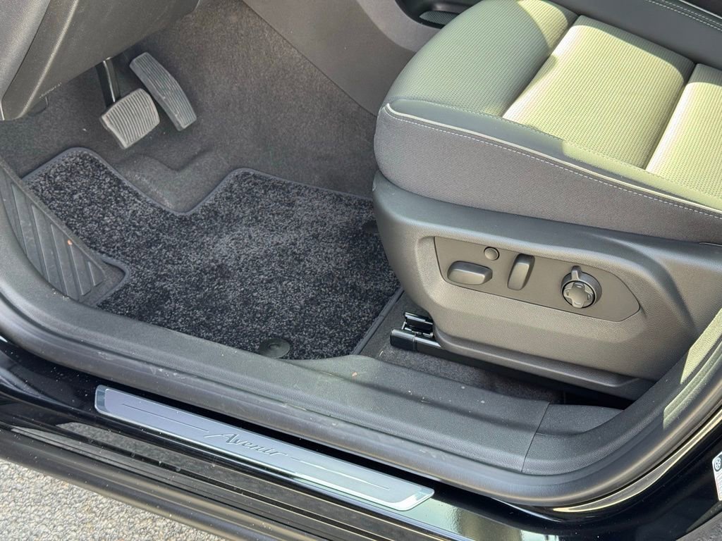 New 2026 Buick Envision Avenir image 20