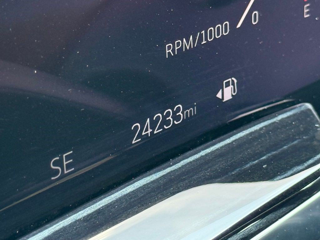 Certified 2025 Cadillac Escalade Sport w/ Touring Package AWD/4WD image 3