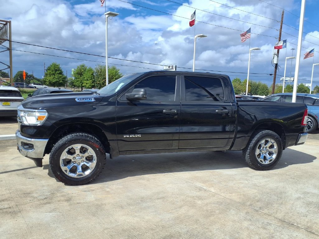 Used 2024 RAM 1500 Lone Star AWD/4WD image 3