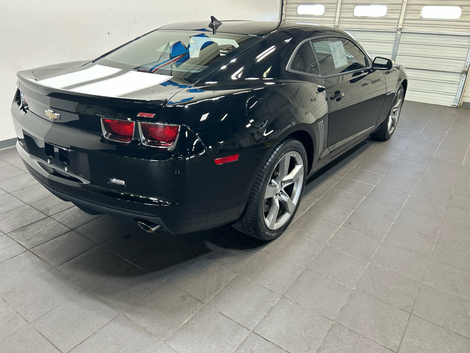 Used 2011 Chevrolet Camaro SS w/ RS Package RWD image 3