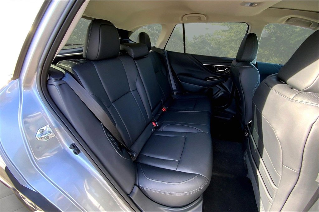 New 2025 Subaru Outback Touring image 10