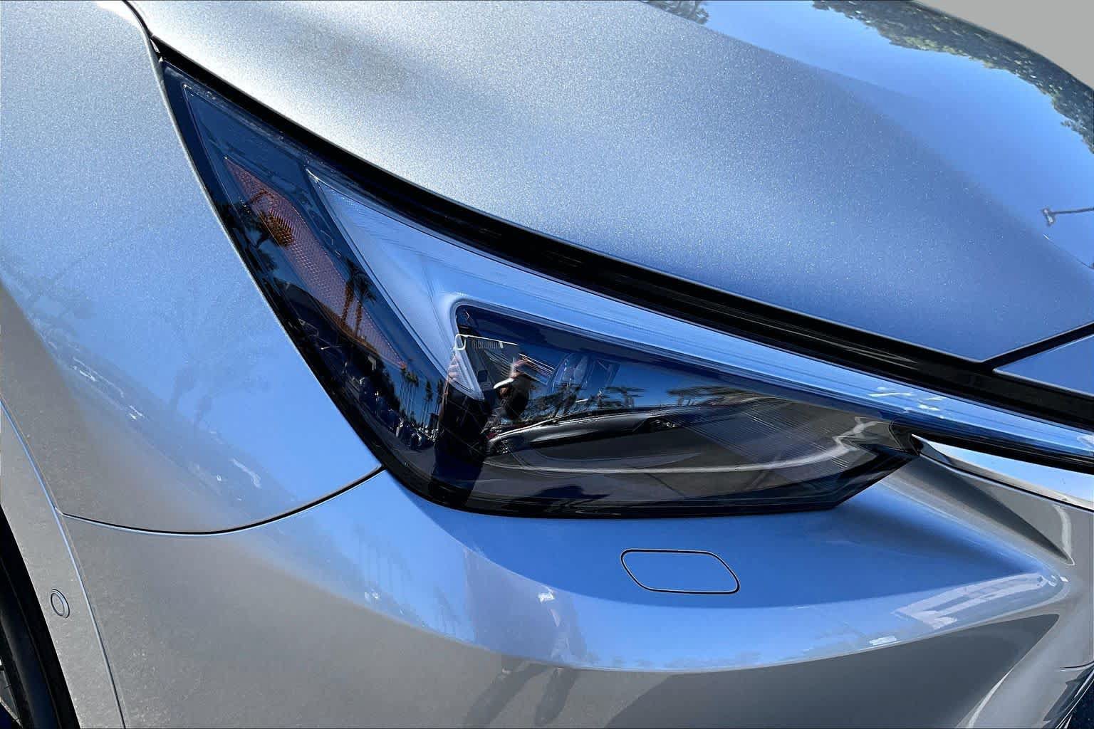 New 2026 Lexus TX 500h AWD w/ Technology Package image 21