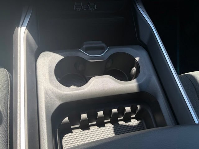 New 2026 RAM 1500 Express AWD/4WD image 21