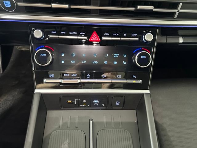 Used 2024 Hyundai Santa Fe Limited image 23