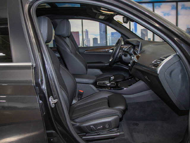 Used 2024 BMW X3 xDrive30i w/ Premium Package AWD/4WD image 20
