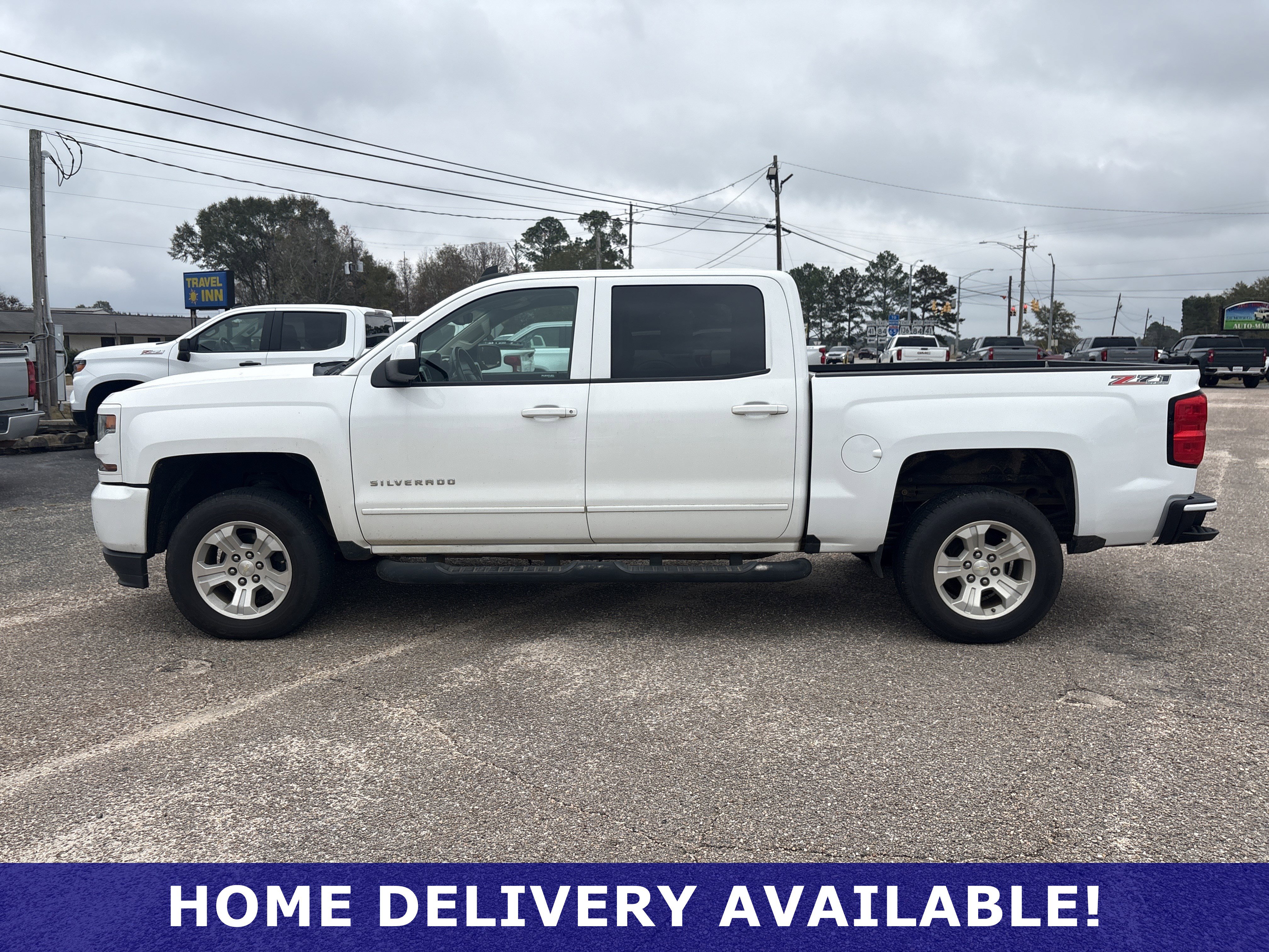 Used 2018 Chevrolet Silverado 1500 LT w/ All Star Edition image 4