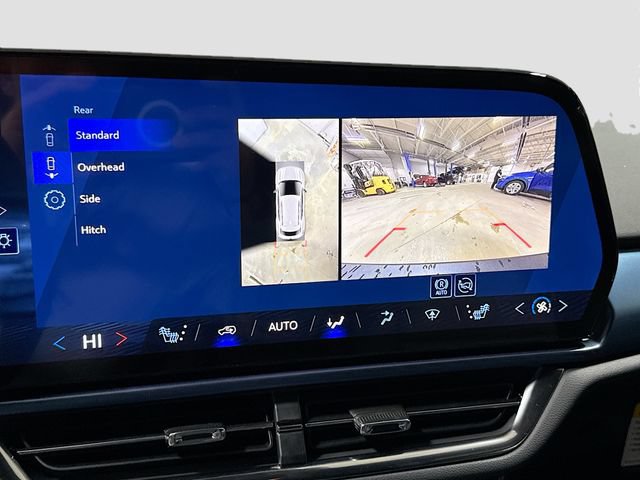 New 2026 Chevrolet Equinox EV LT FWD image 17