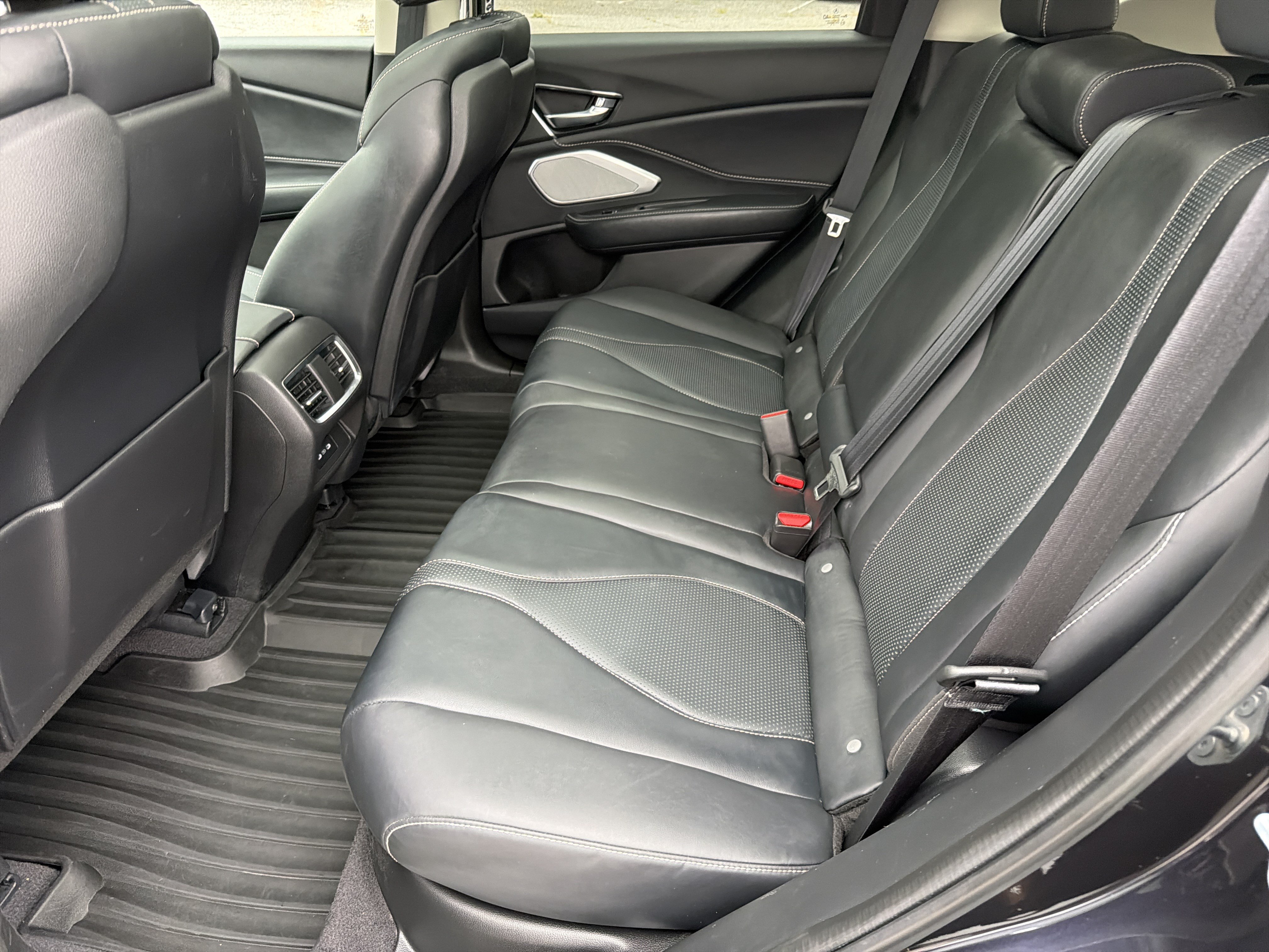 Used 2023 Acura RDX FWD w/ Technology Package image 21