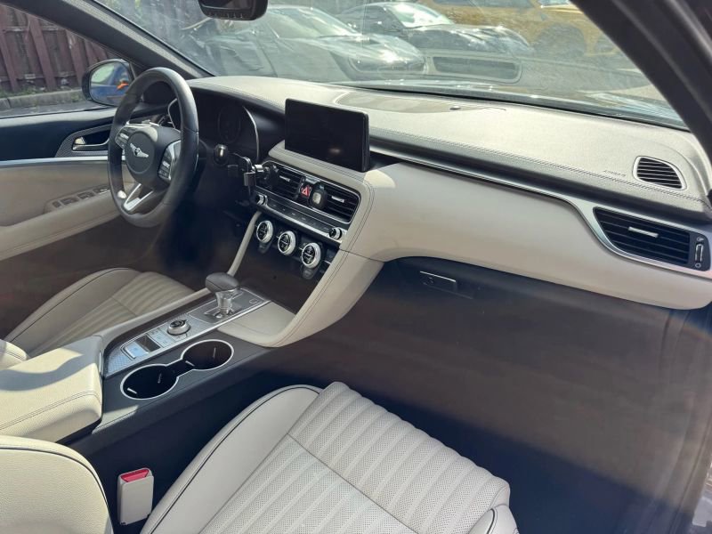 Used 2023 Genesis G70 3.3T w/ Sport Advanced Package image 26