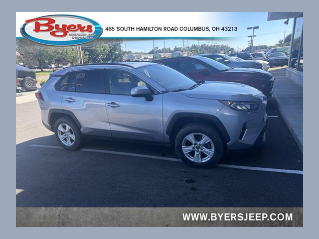 Used 2020 Toyota RAV4 XLE w/ Convenience Package AWD/4WD image 1