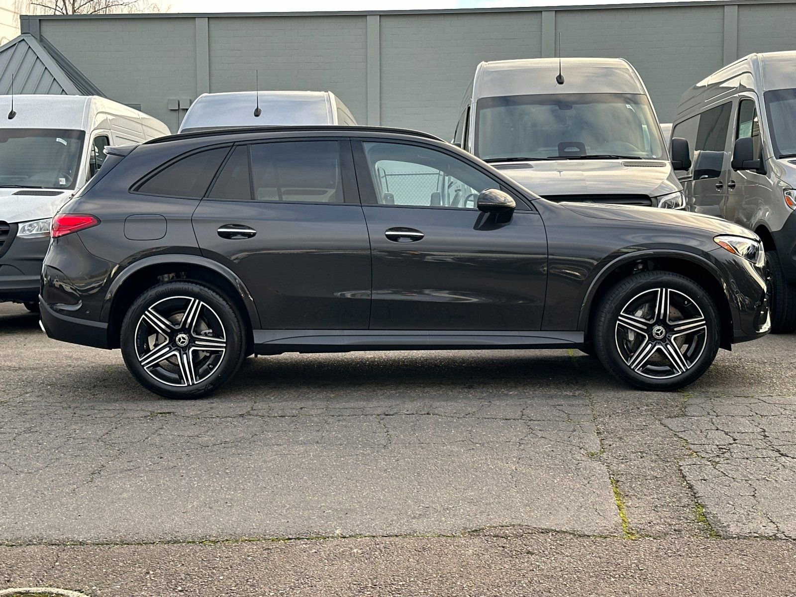New 2026 Mercedes-Benz GLC 300 4MATIC image 3