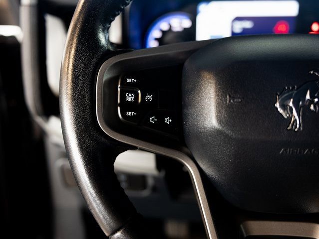 Used 2021 Ford Bronco Black Diamond image 16