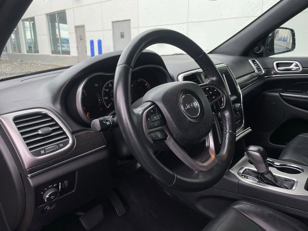 Used 2018 Jeep Grand Cherokee Limited image 27