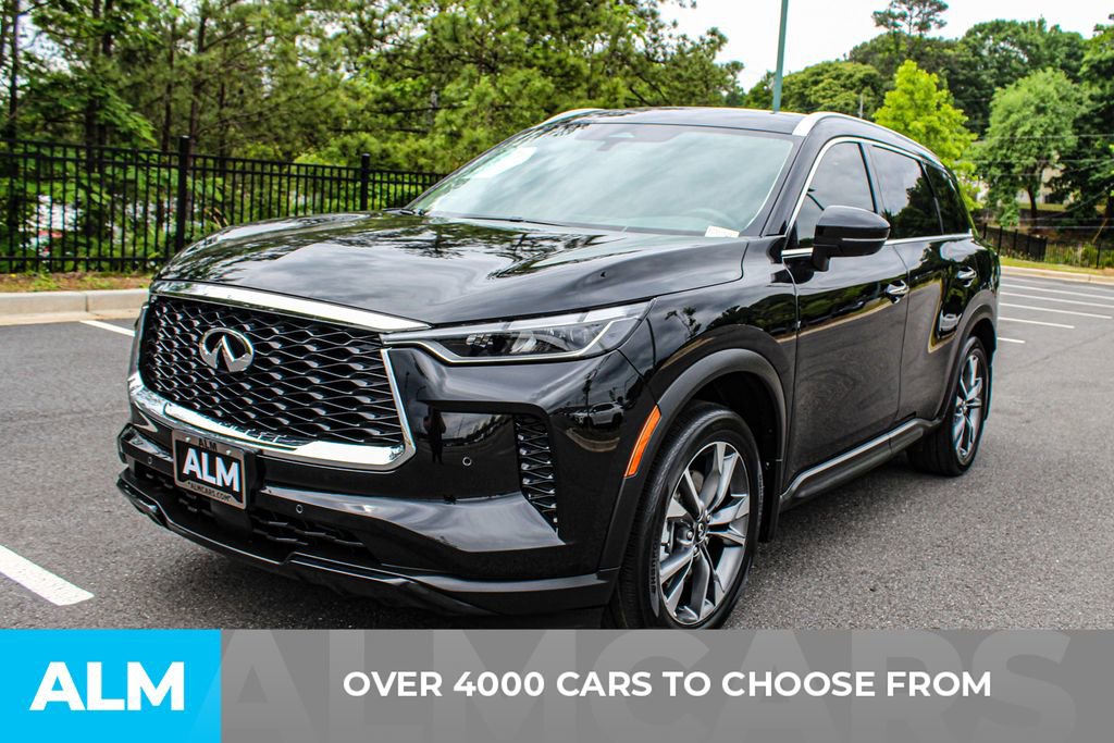 Used 2025 INFINITI QX60 Luxe AWD/4WD image 3