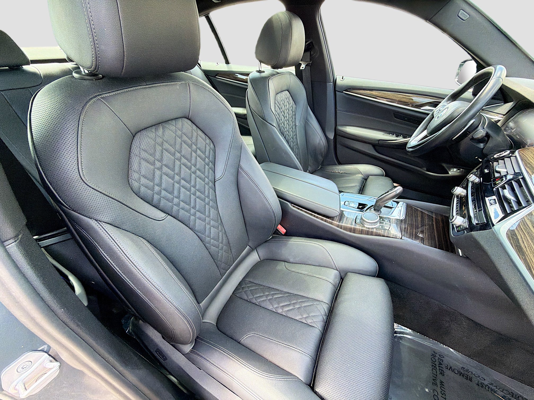 Used 2021 BMW 530i w/ Convenience Package image 15
