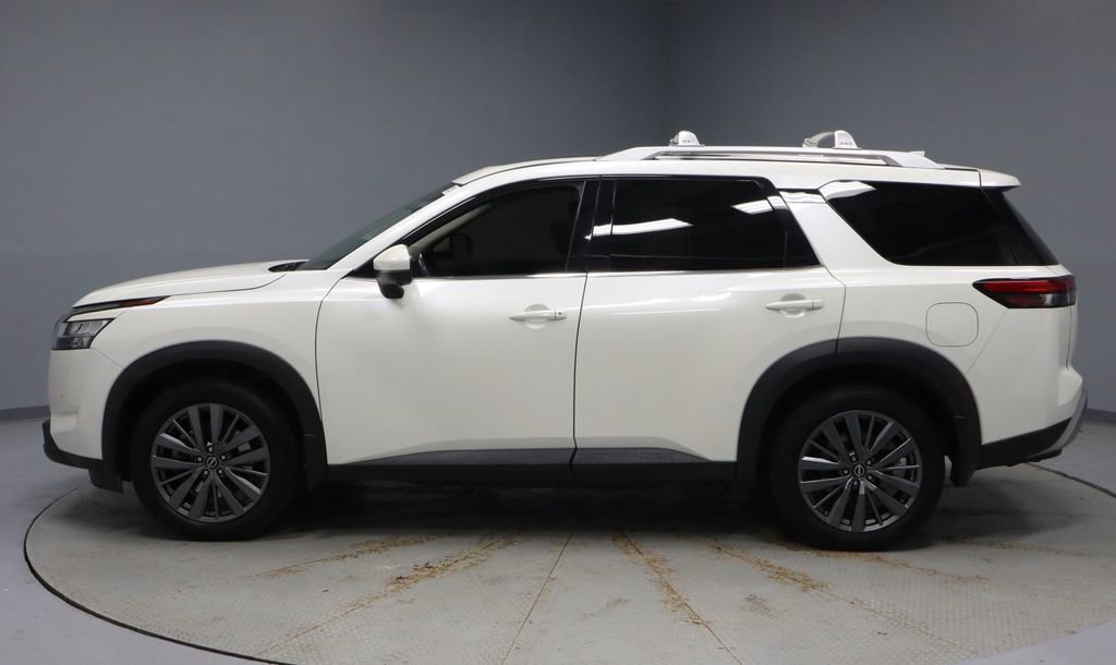 Certified 2022 Nissan Pathfinder SL w/ SL Premium Package image 9