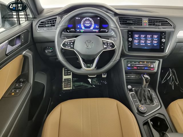 Used 2023 Volkswagen Tiguan SE R-Line AWD/4WD image 30
