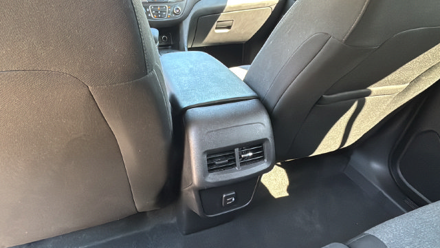 Used 2024 Chevrolet Equinox LT AWD/4WD image 20