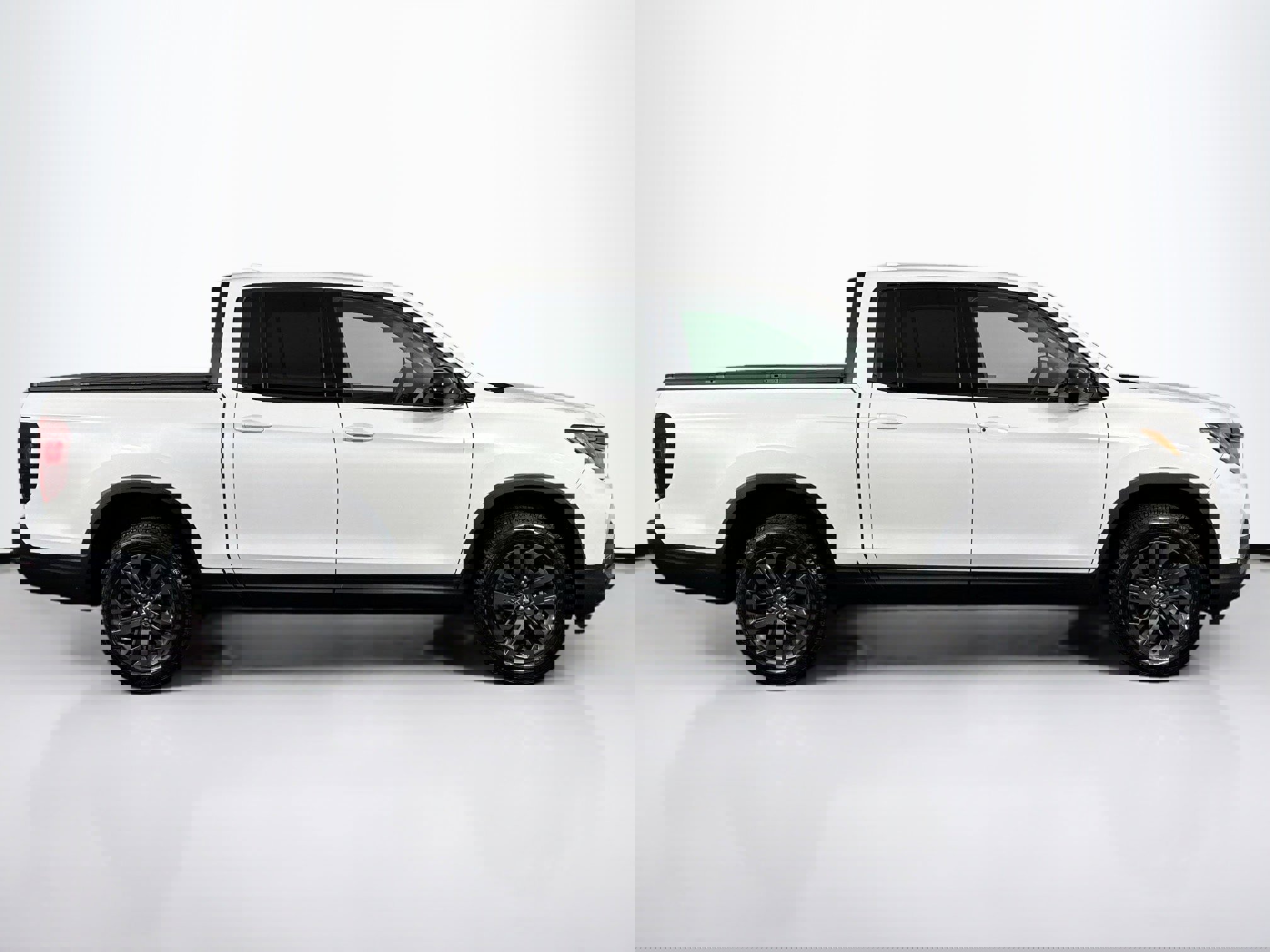 Used 2023 Honda Ridgeline Sport image 12