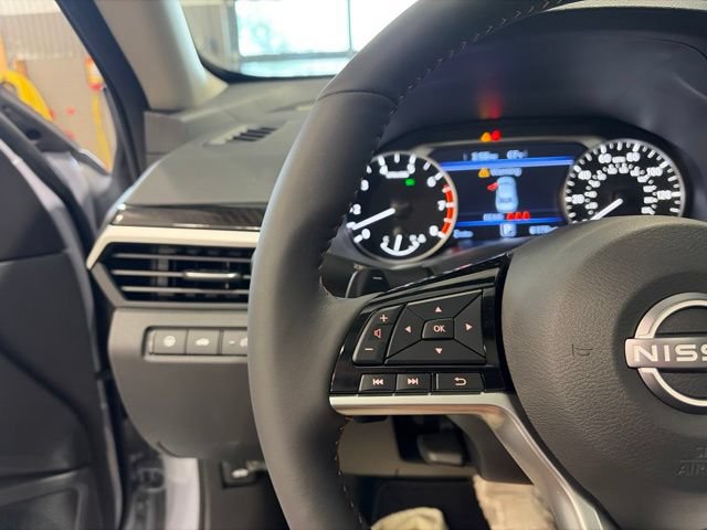 New 2026 Nissan Altima 2.5 SR w/ SR Premium Package AWD/4WD image 18