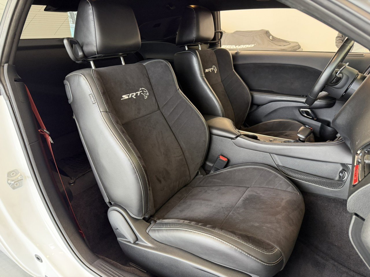 Used 2018 Dodge Challenger SRT Hellcat image 43