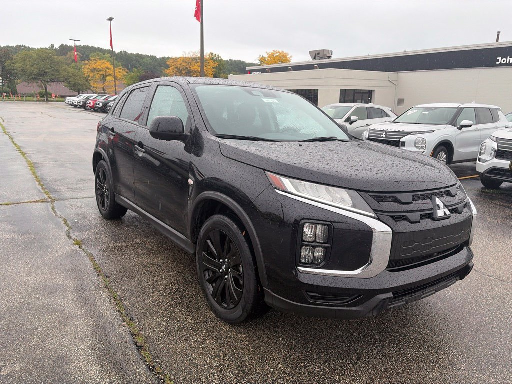 Used 2025 Mitsubishi Outlander Sport LE AWD/4WD image 9