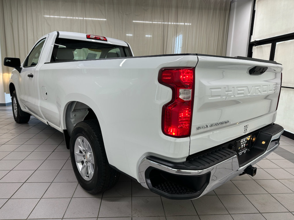 Used 2025 Chevrolet Silverado 1500 W/T RWD image 9