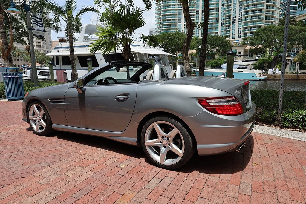 Used 2013 Mercedes-Benz SLK 250 image 5
