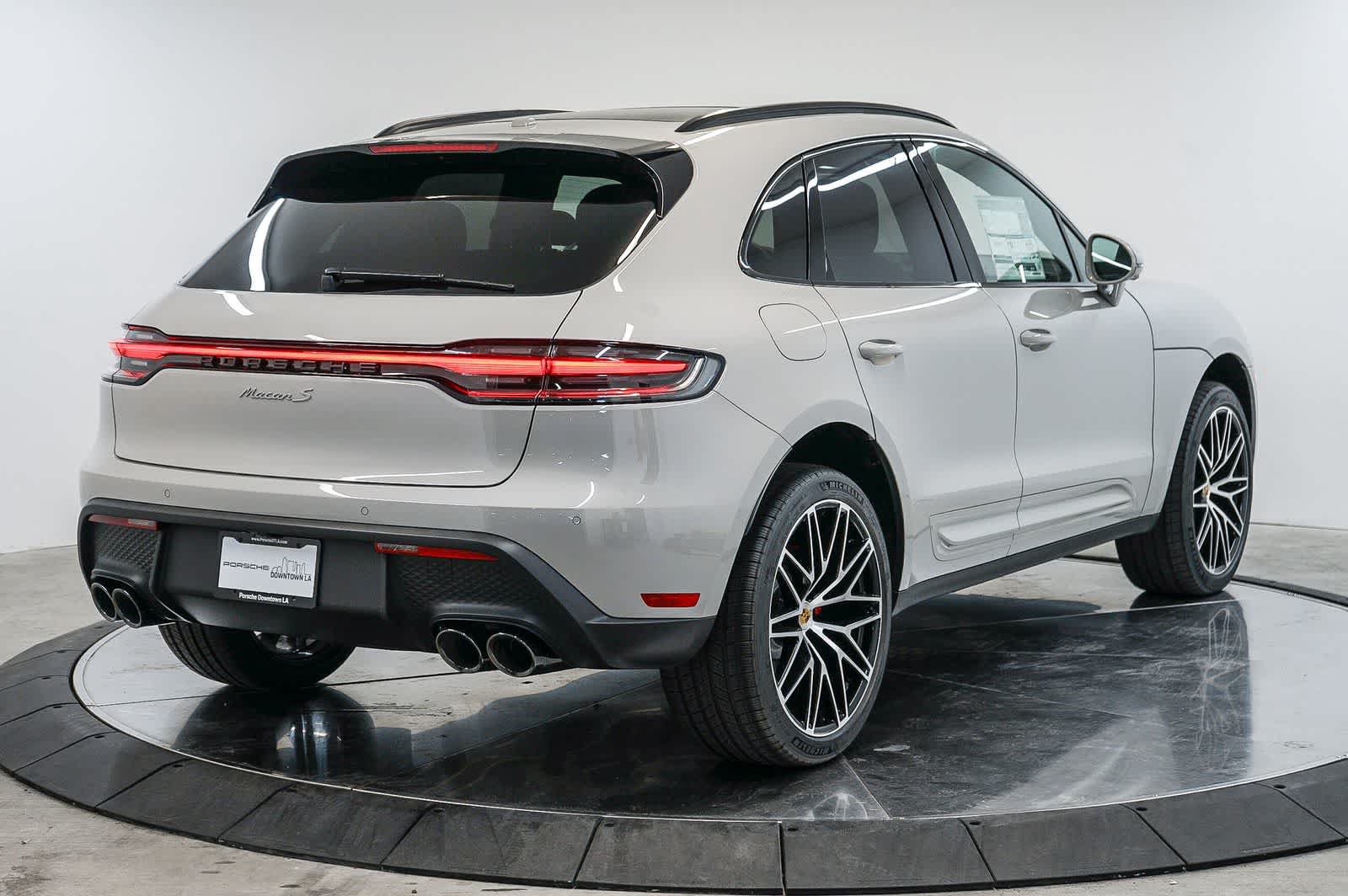 New 2026 Porsche Macan S AWD/4WD image 9