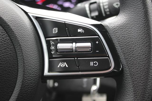 Used 2023 Kia Forte LXS image 13